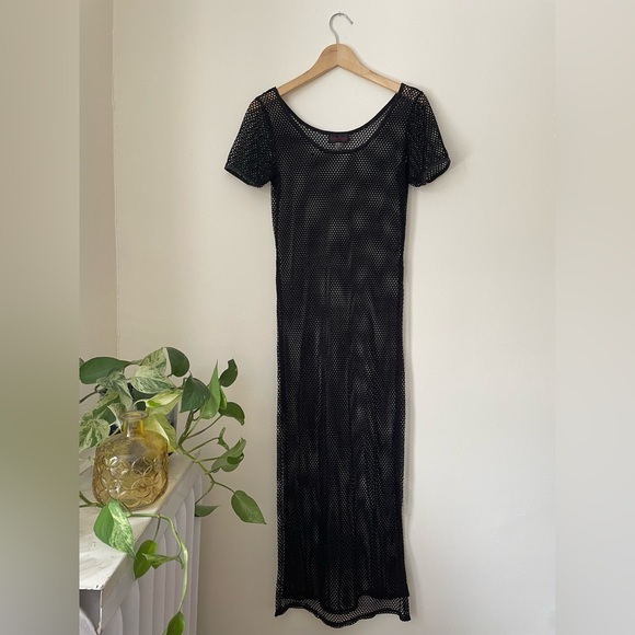 Mesh short-sleeved maxi/midi dress with side slits - Picture 1 of 5